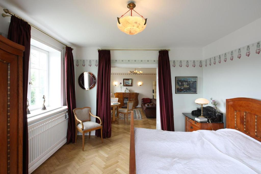 Ferienwohnung Art Deco room 6
